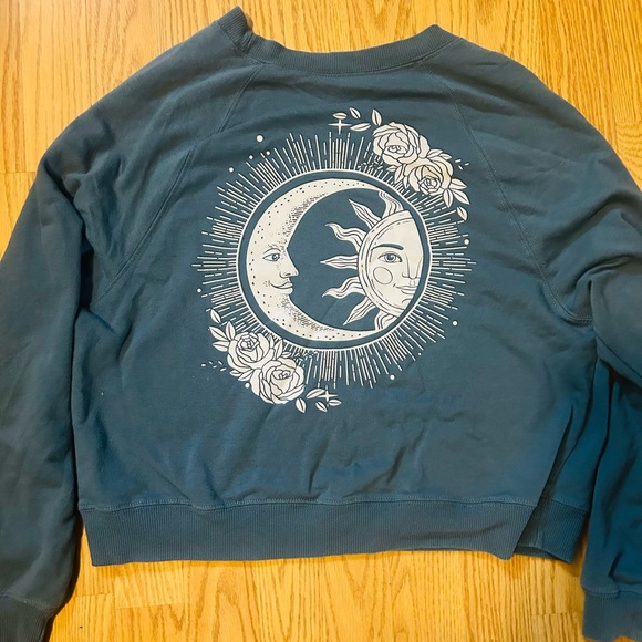 Blue Sweatshirt with Sun and Moon Design on Back sz S - Picture 1 of 3